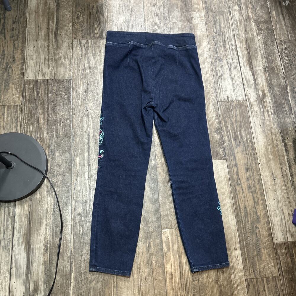 Johnny Was The Pull On Cropped Skinny Edwin Medium Embroidered Jeans size L - Picture 5 of 9